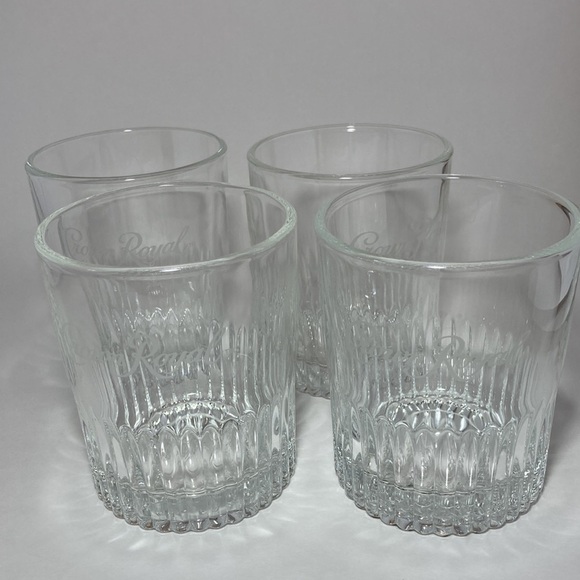 Crown Royal etched set of 4 lowball whiskey glasses - Picture 3 of 6